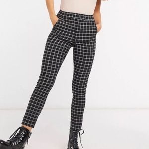 Hollister Black and white plaid  ultra high rise pants size Small